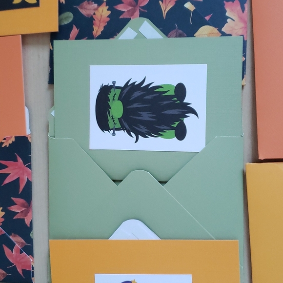 Handmade Mini Gnome Halloween Cards & Envelopes - Picture 6 of 13